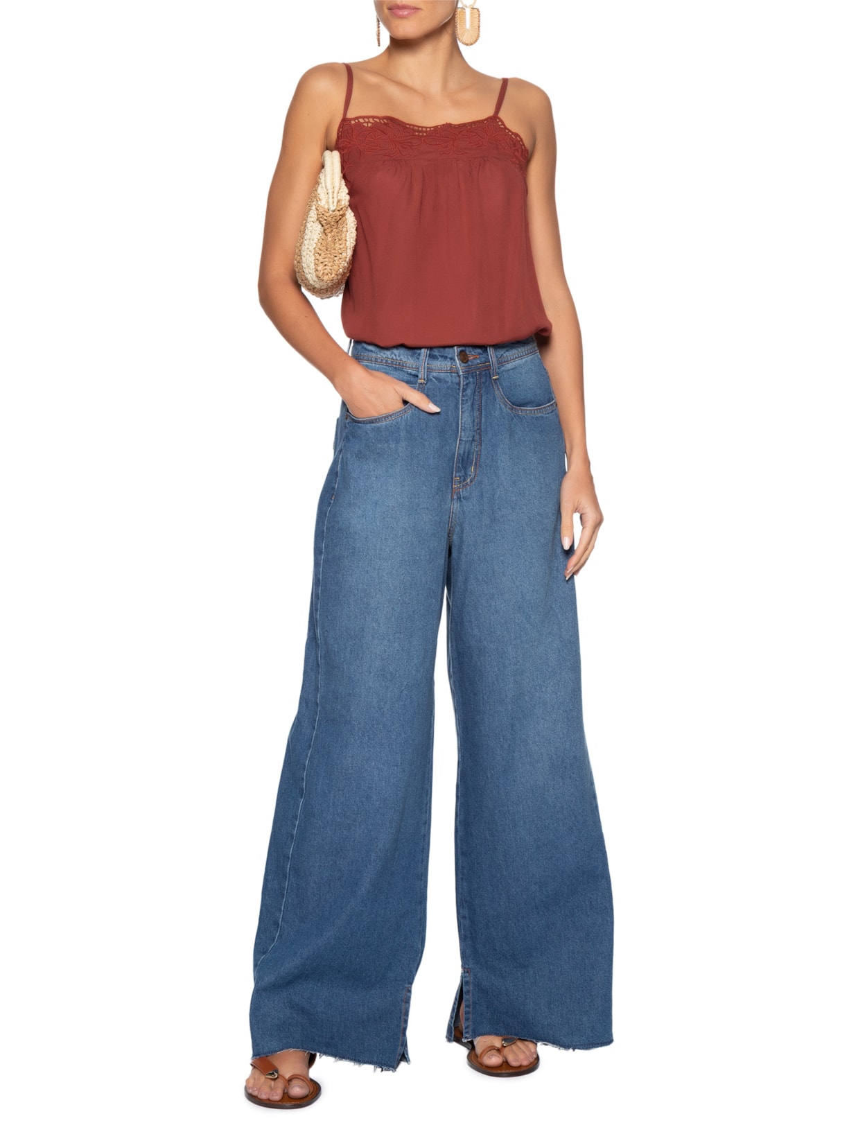Bata Feminina Decote Bordado Vermelho Dress To