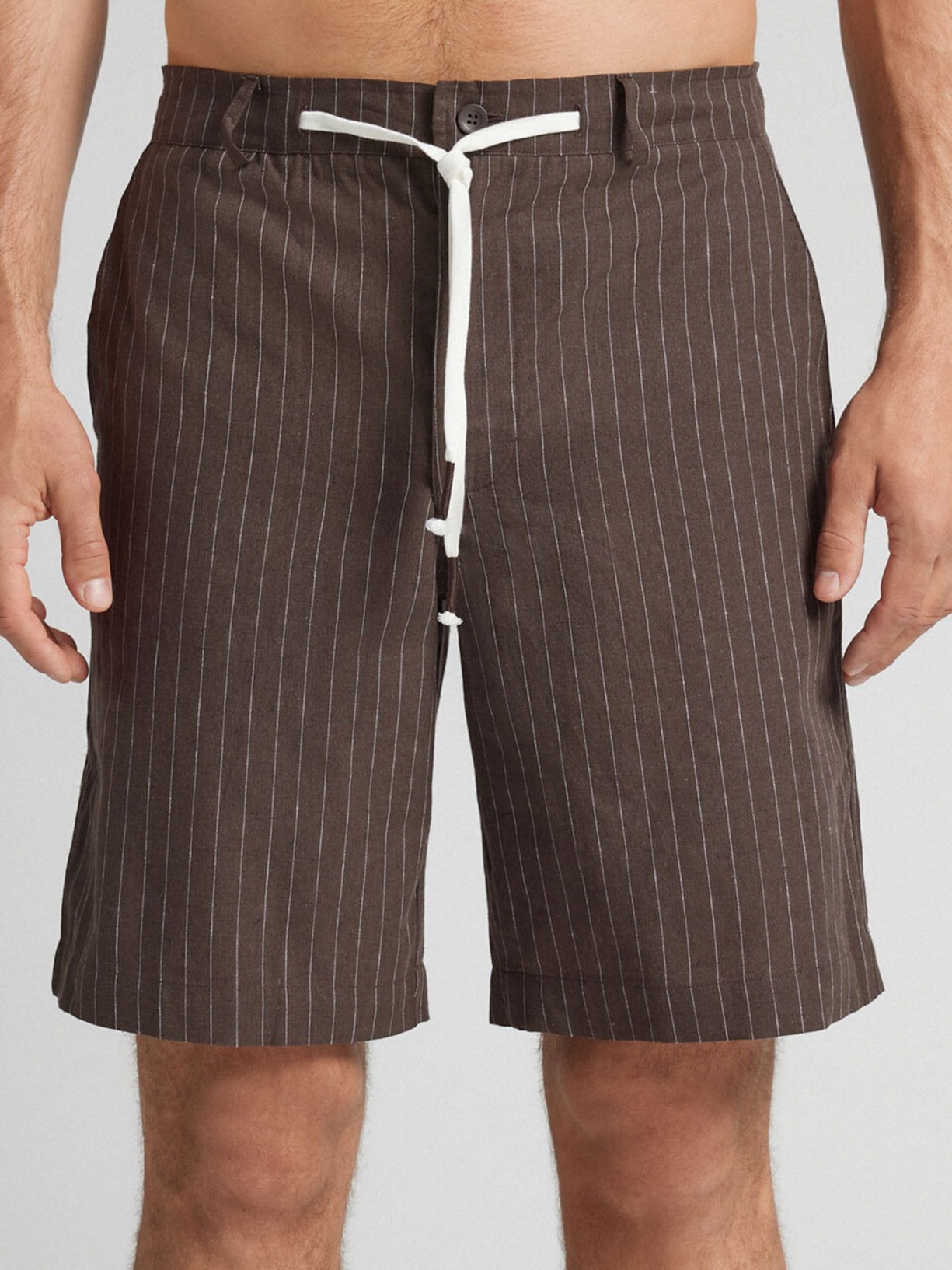 Bermuda Em Linho e Algodão Marrom Intimissimi