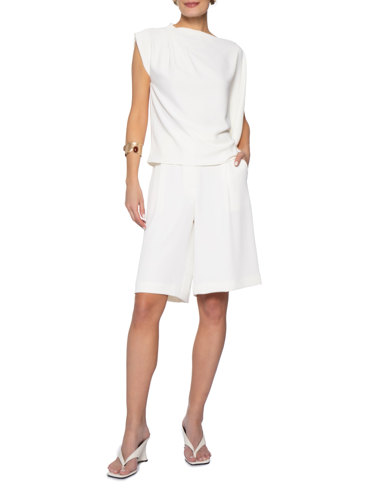 Bermuda Feminina Alfaiataria Off White '2Essential