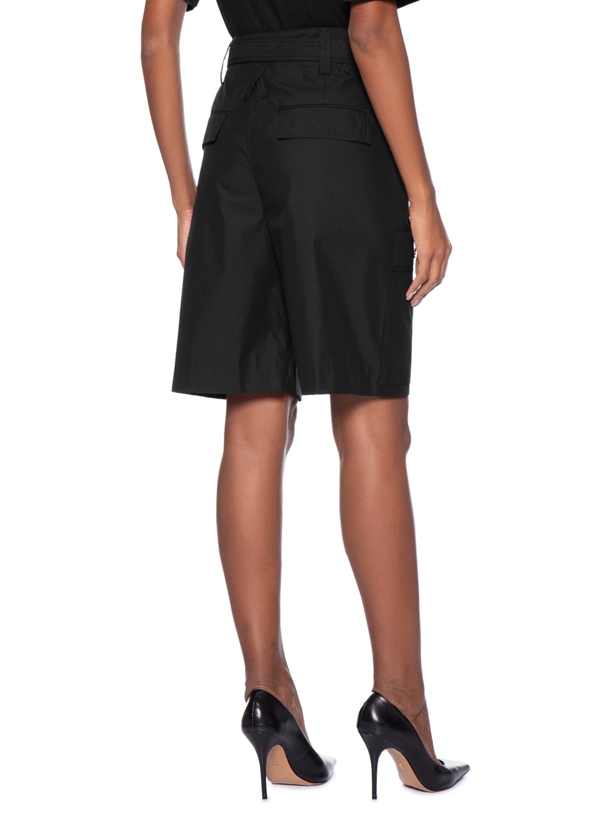Bermuda Feminina Bolsos Com Cinto Preto Animale