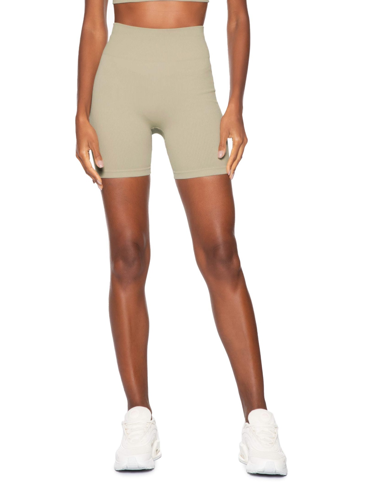 Bermuda Feminina Ciclista Bege Hering Sports