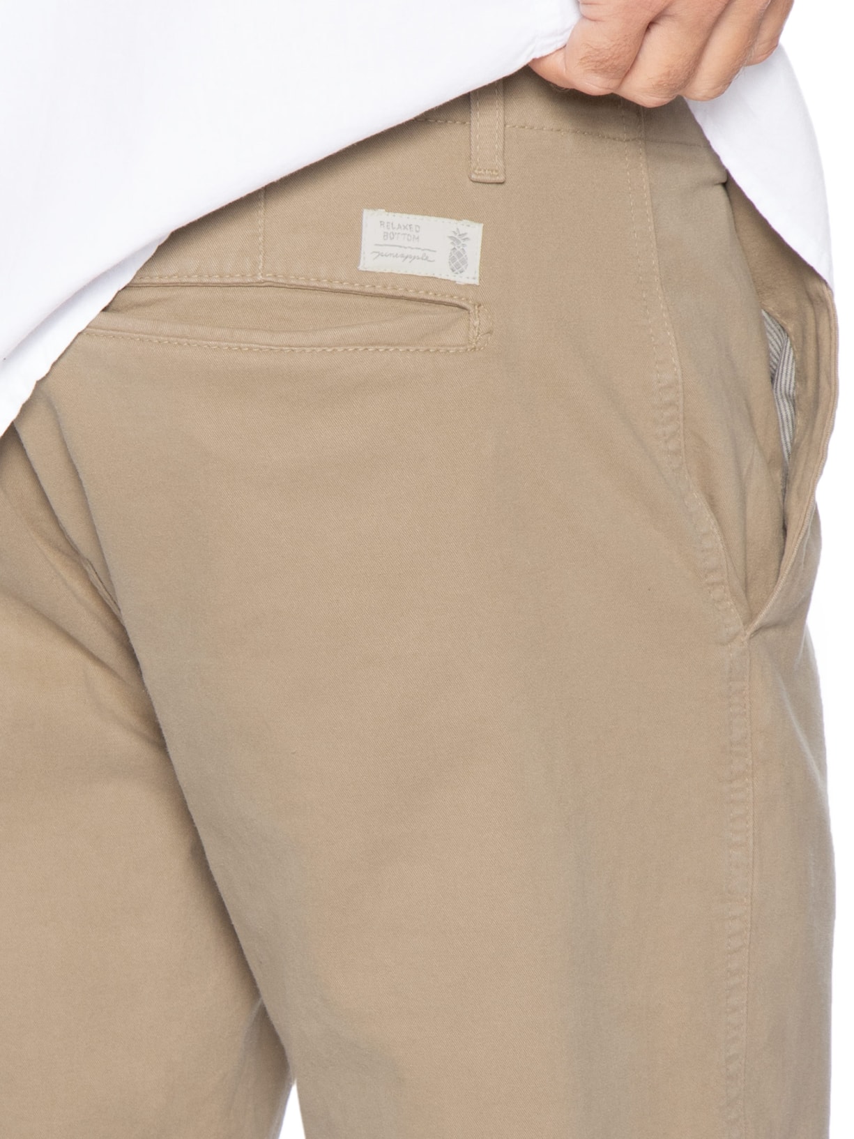 Bermuda Masculina Chino Bege Pineapple