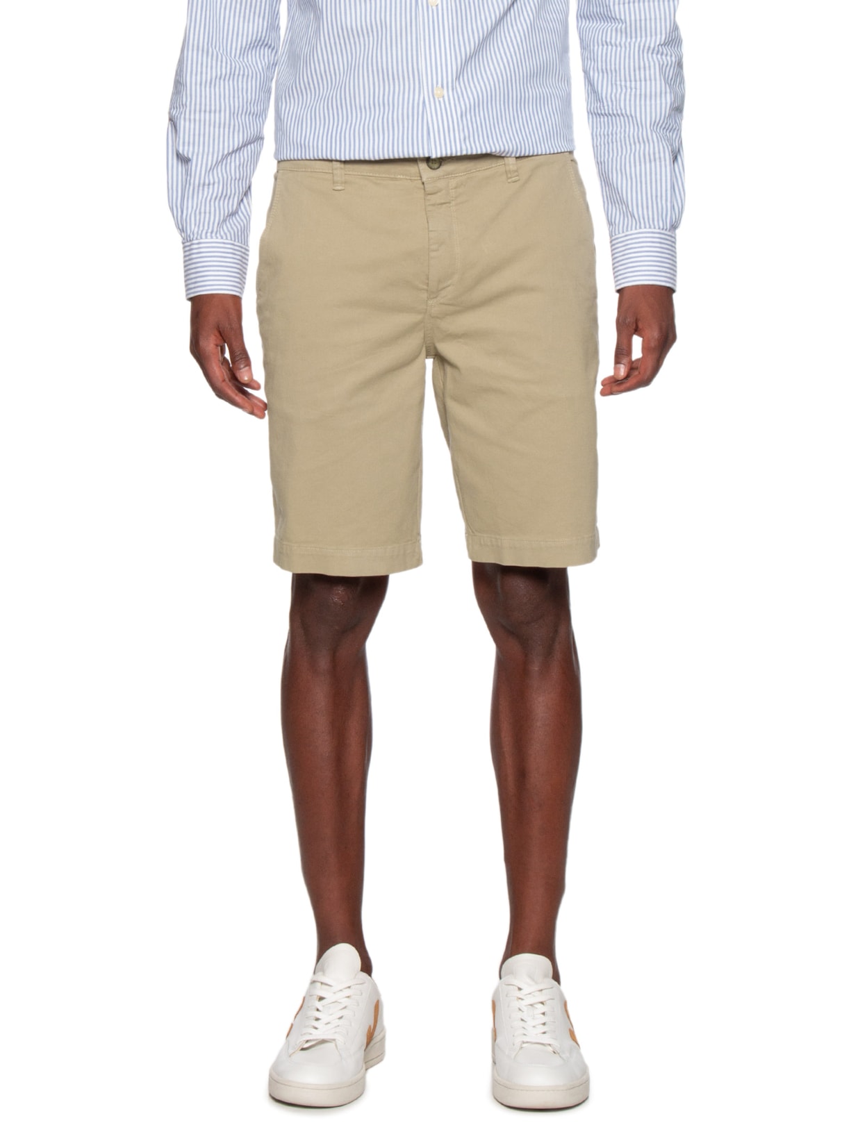 Bermuda Masculina Chino em Sarja Tinturada Marrom Sergio K