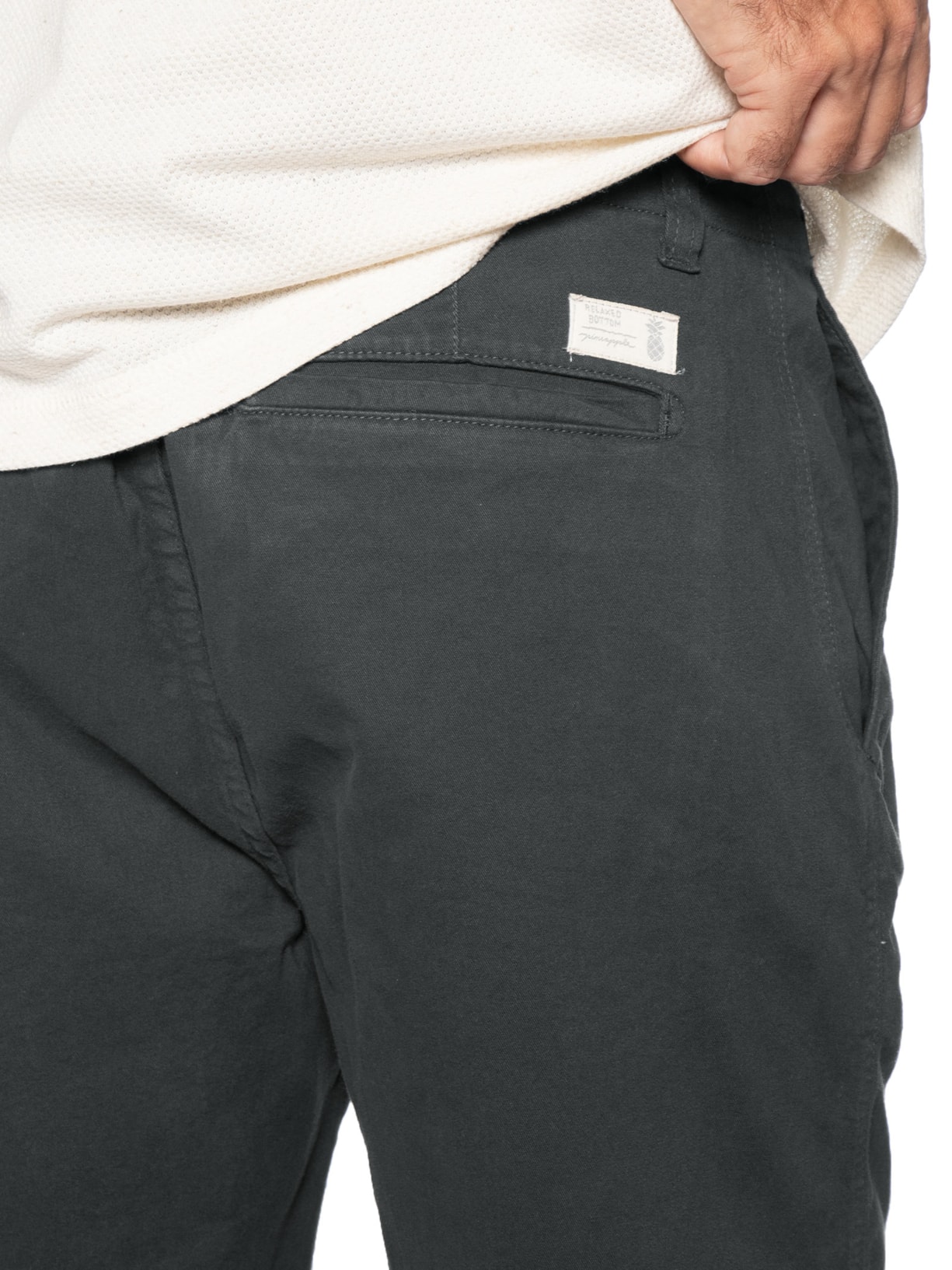 Bermuda Masculina Chino Preto Pineapple