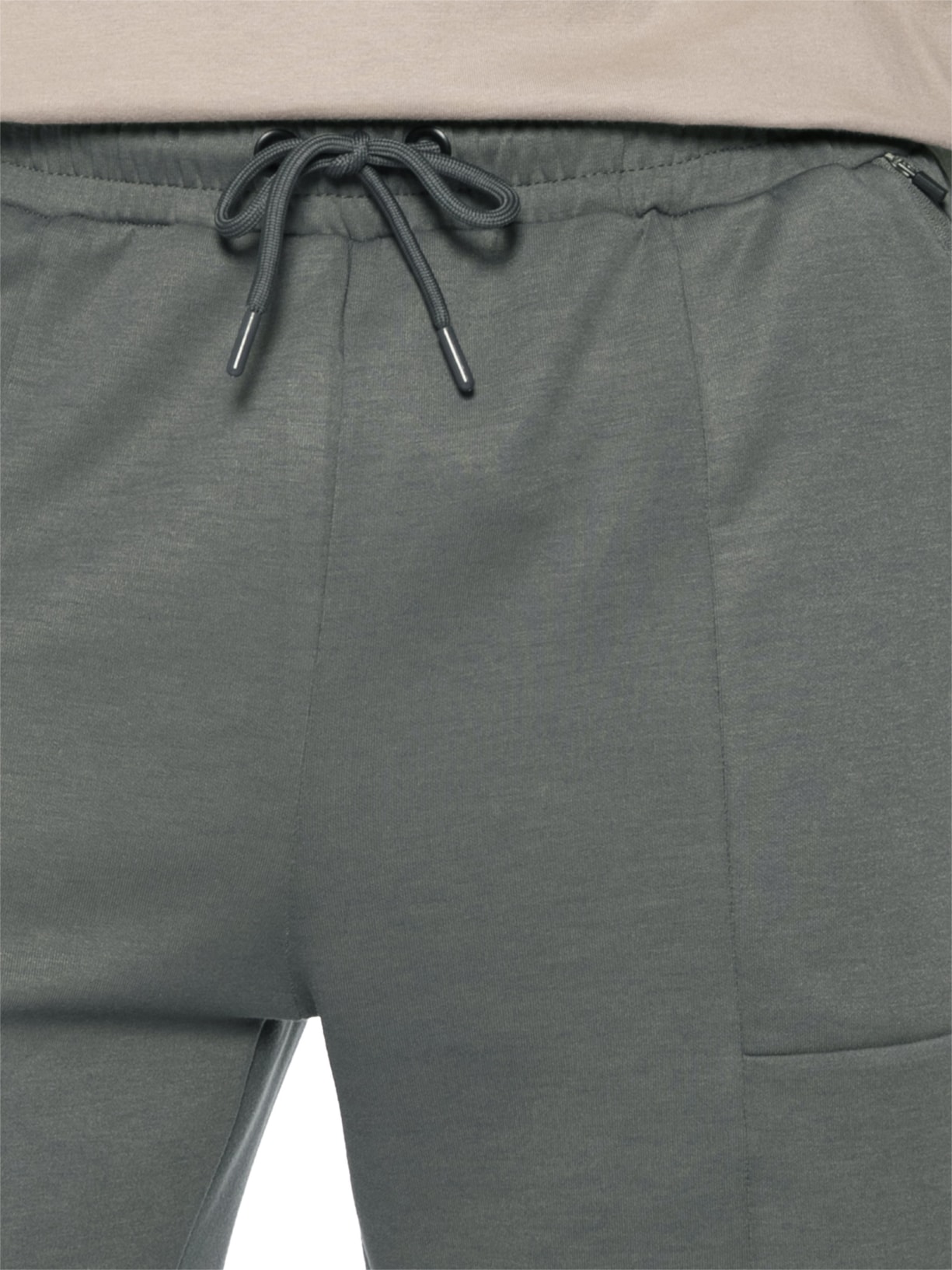 Bermuda Masculina Com Recortes Cinza Basiq Men