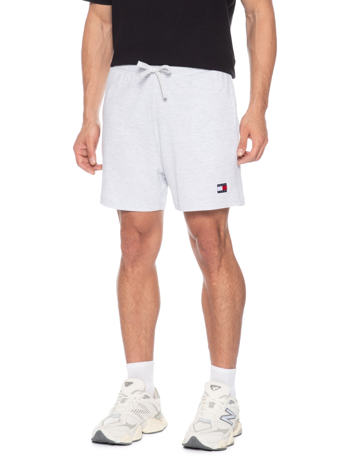 Bermuda Masculina de Moletom em Waffle Cinza Tommy Jeans