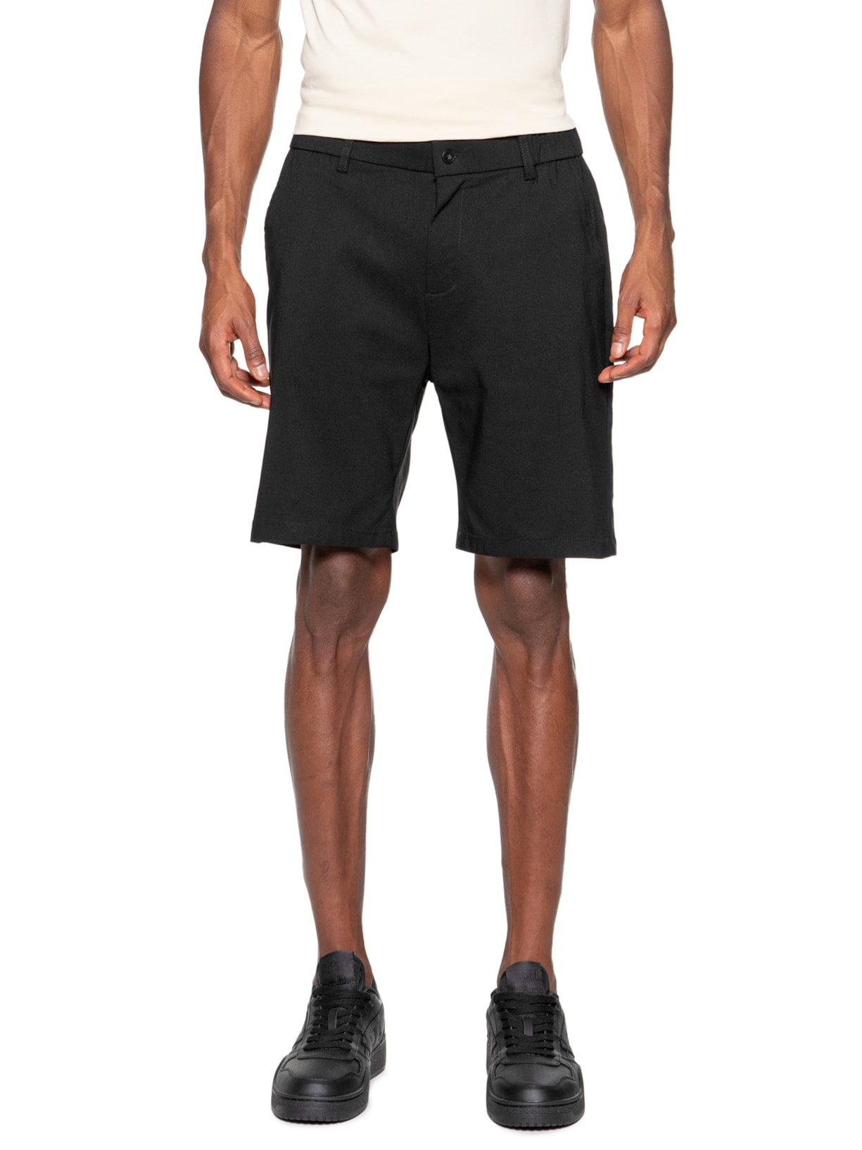 Bermuda Masculina Em Alfaiataria Casual Preto  '2 Essential