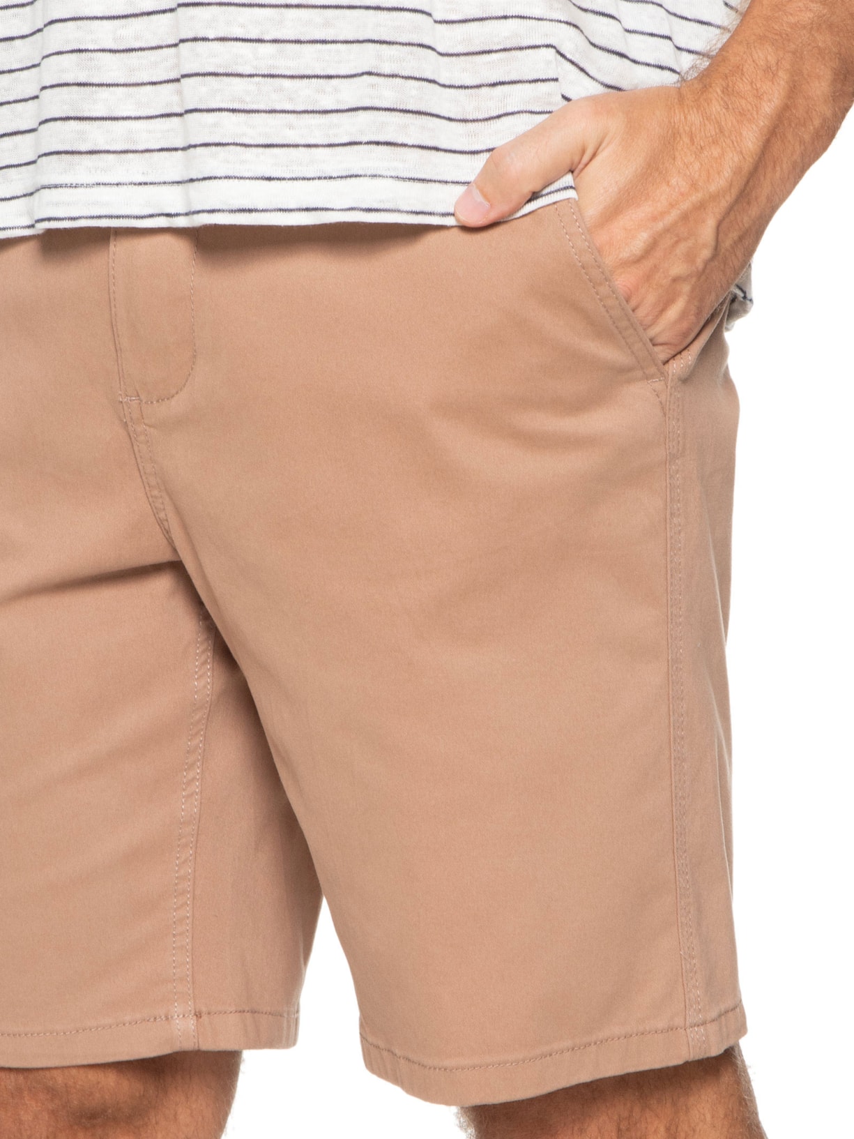 Bermuda Masculina Sarja Peletizada Marrom Hering