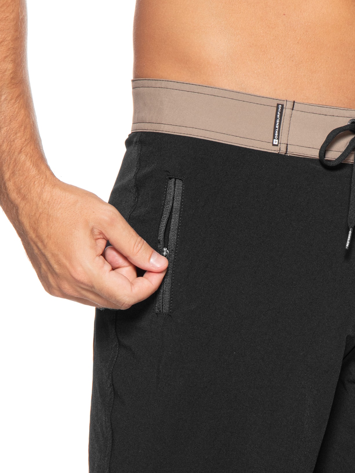 Bermuda Masculina Surf APX Pro Preto Osklen