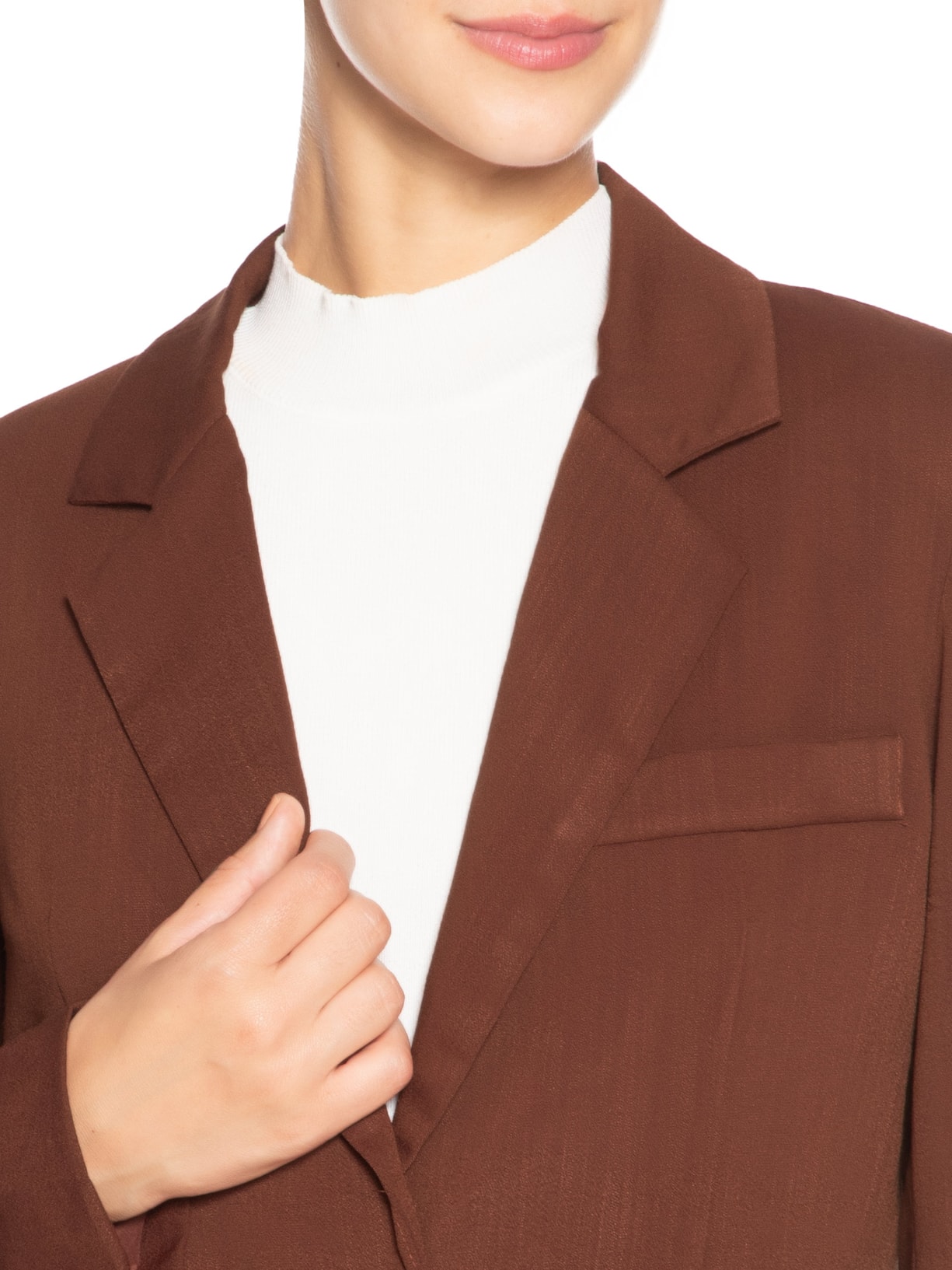 Blazer Feminino Texturizado Com Bolso Marrom Basiq