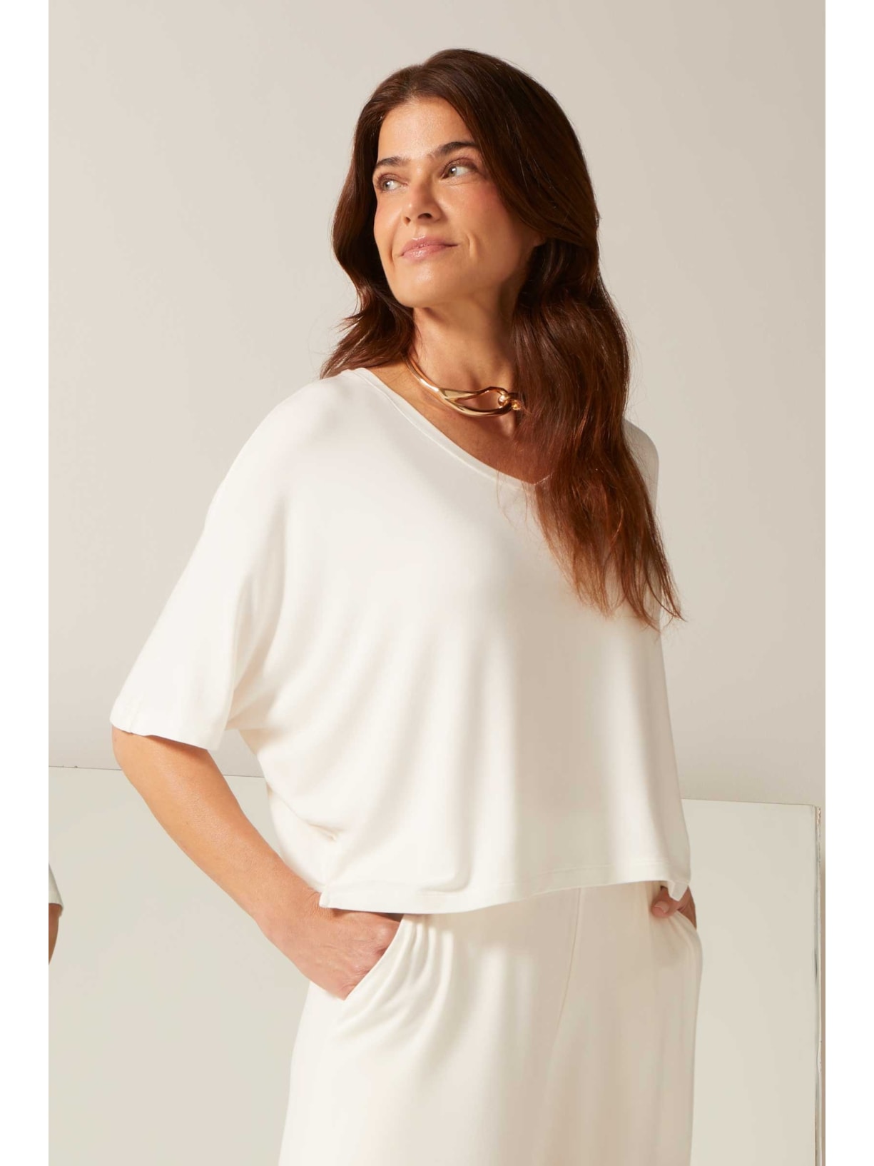 Blusa Cropped Off White Bambu Isis Branco Yogini