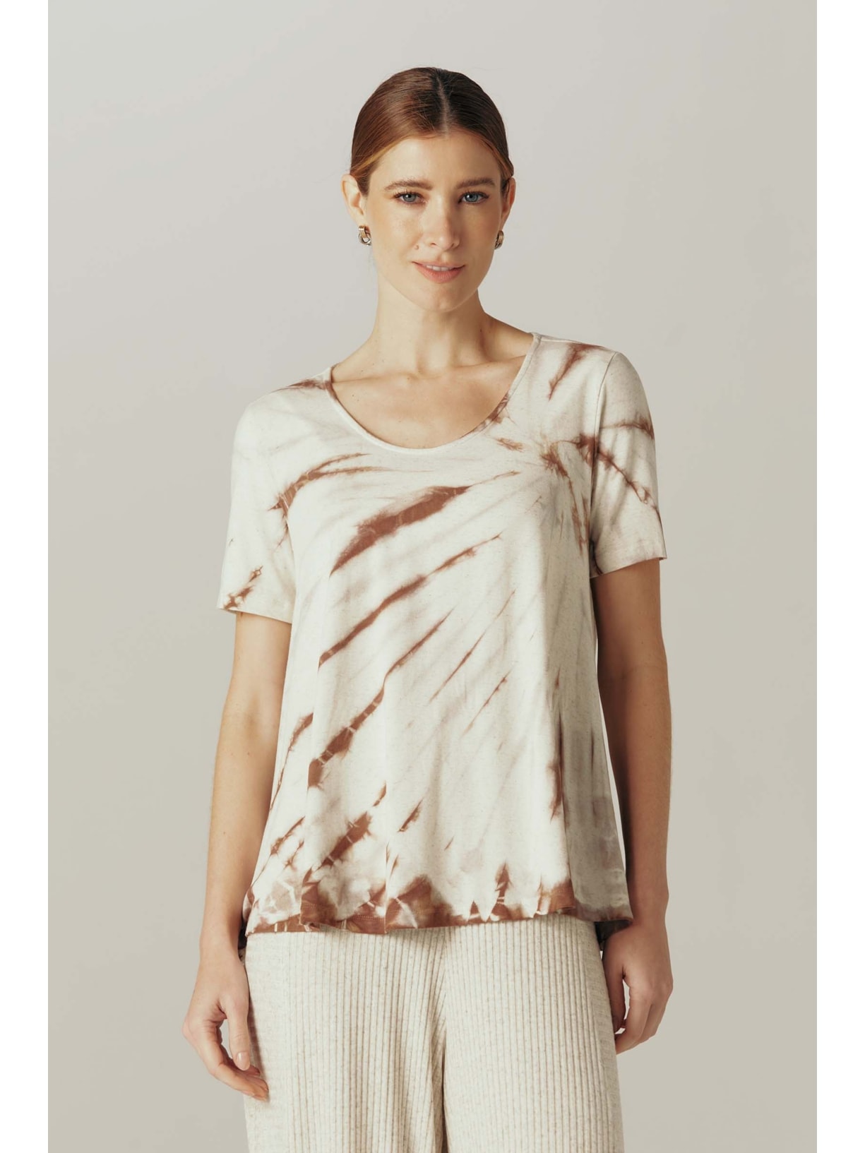 Blusa Decote U Tie Dye Marrom Linho Daya Yogini