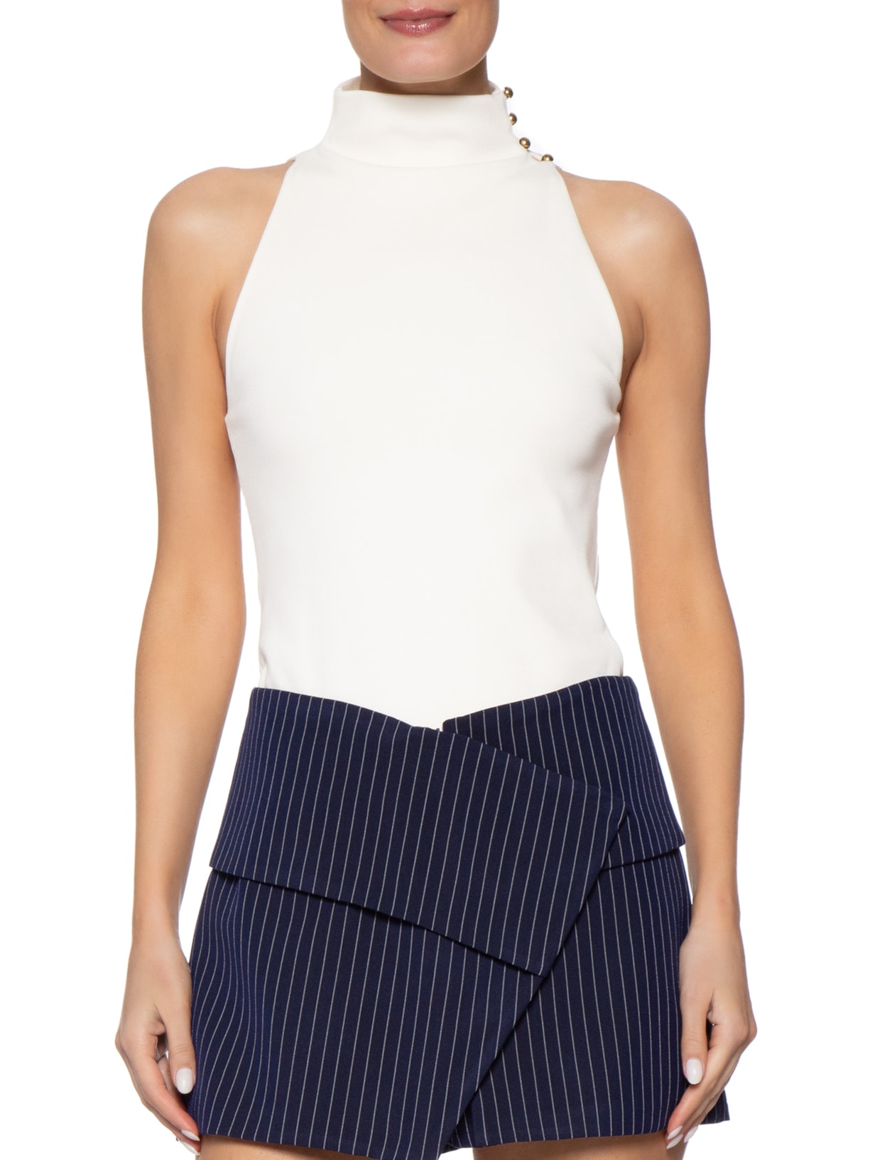 Blusa Feminina Alongada Gola Alta Sem Manga Off White Bo