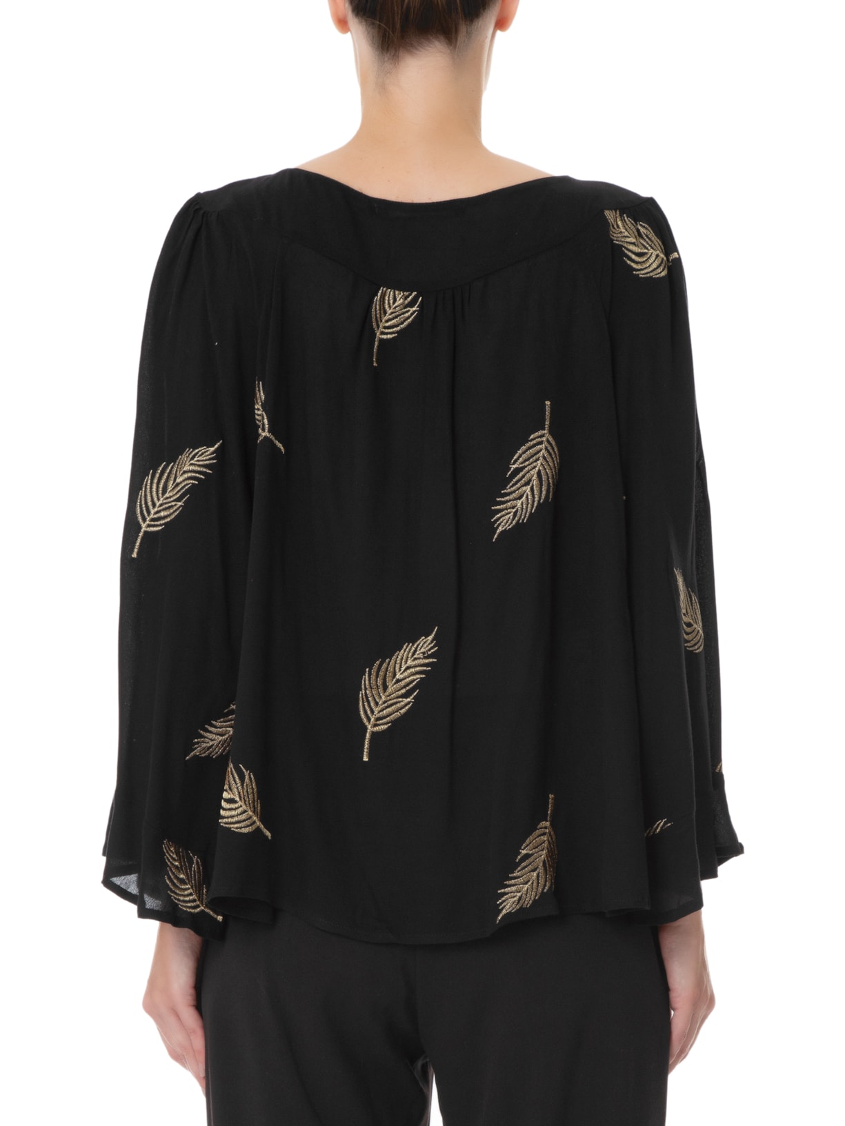 Blusa Feminina Bordado Folha Bangkok Preto Maria Filó