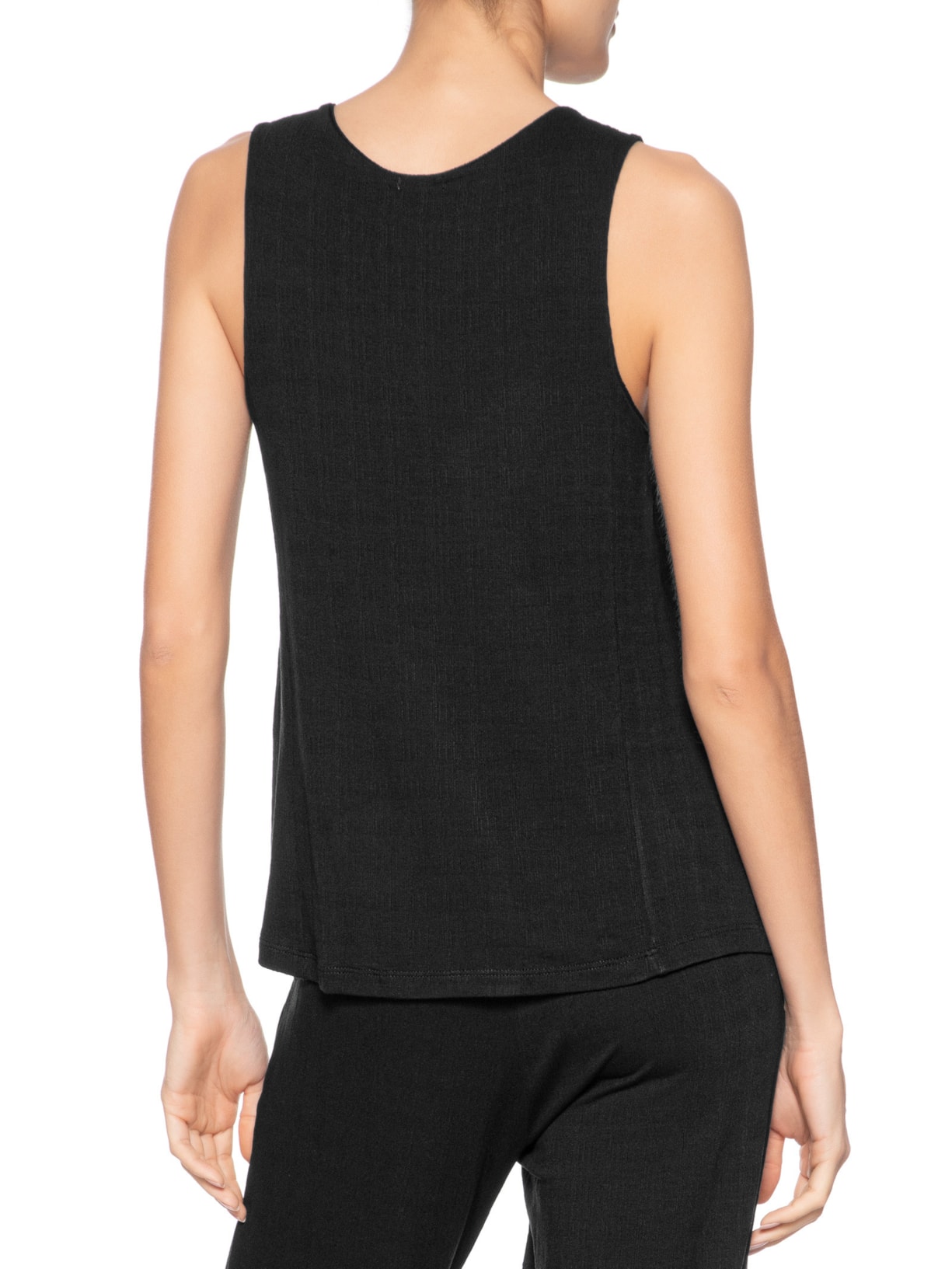 Blusa Feminina Com Detalhe Na Alça Preto Basiq