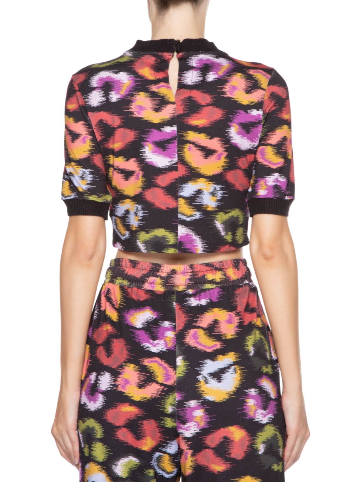 Blusa Feminina Cropped Onça De Cor Preto Farm