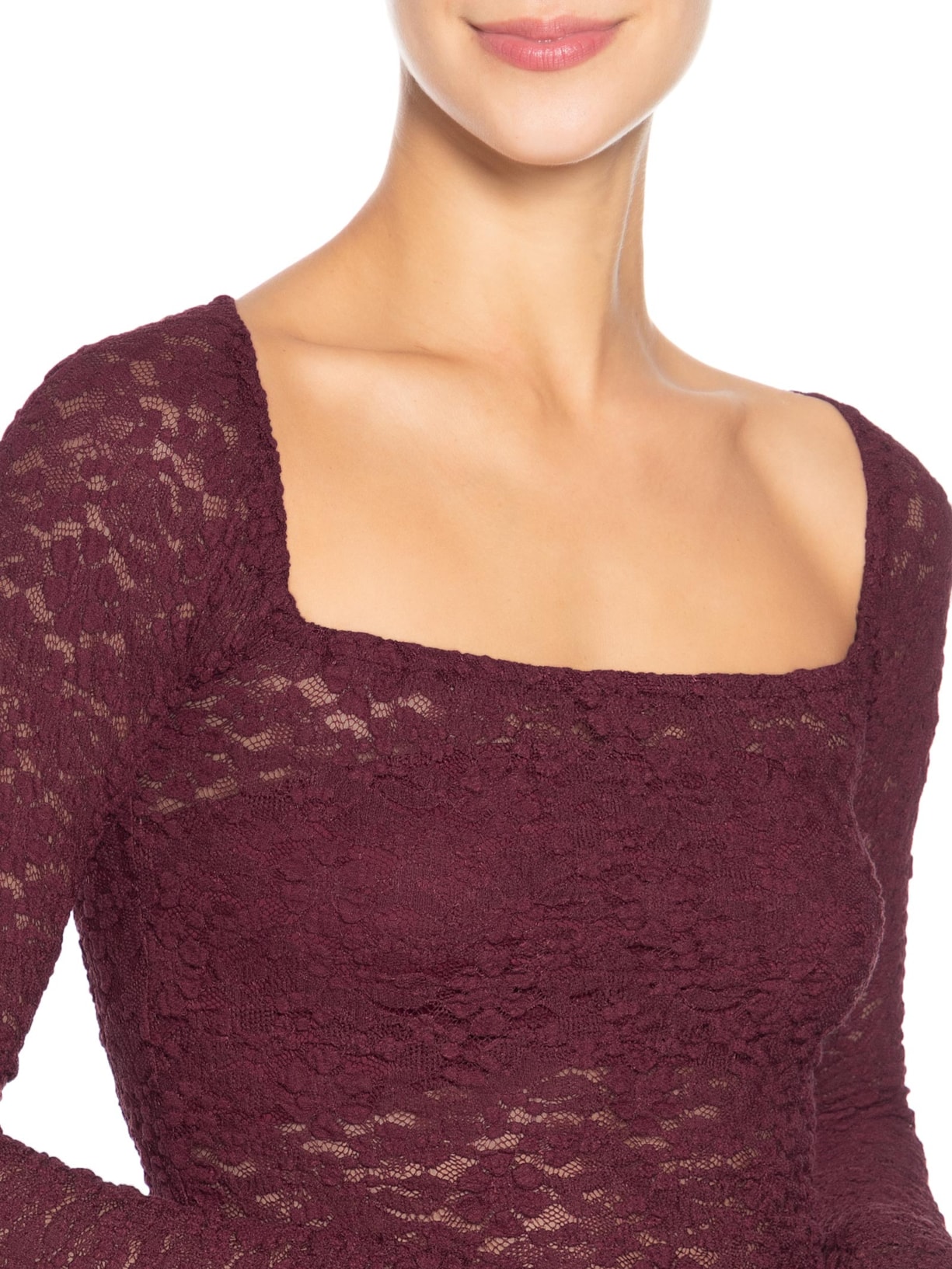 Blusa Feminina Decote Reto Artesanal Rendada Vinho Farm