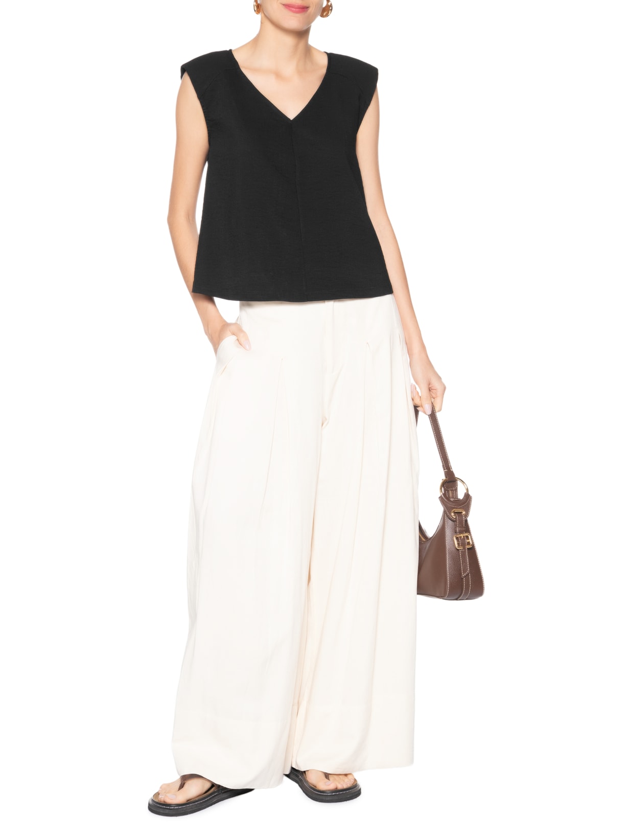 Blusa Feminina Decote V Preto Basiq