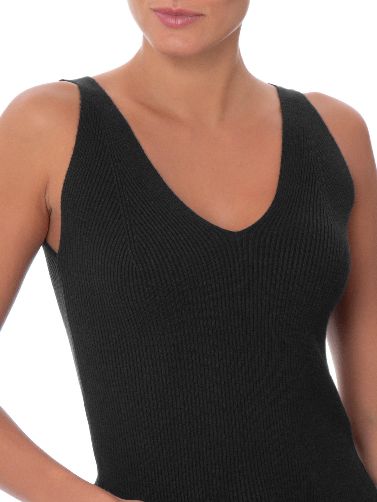 Blusa Feminina Em Tricot Decote V Preto Market 33