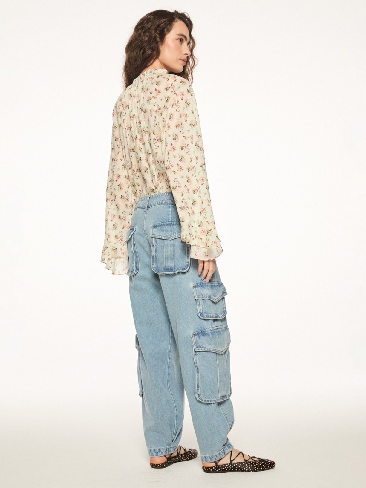 Blusa Feminina Flowers Bege Mixed