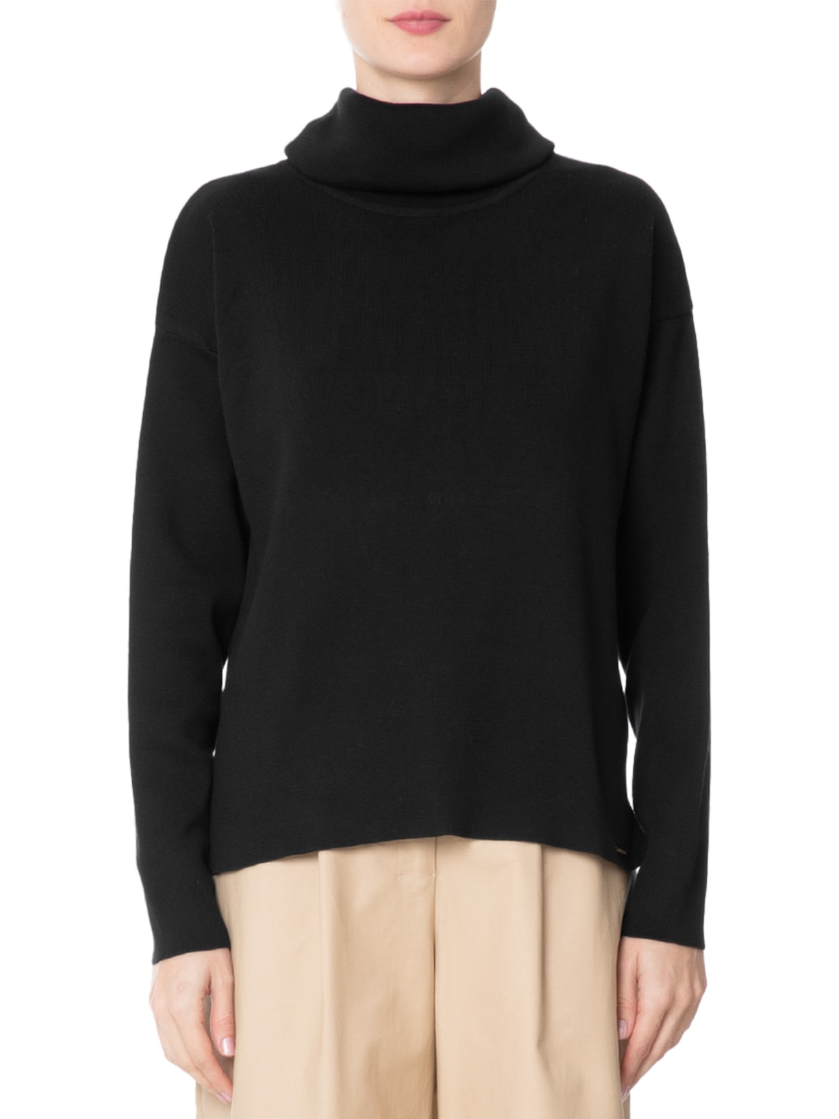 Blusa Feminina Gola Alta Cava Reta Preto Anselmi