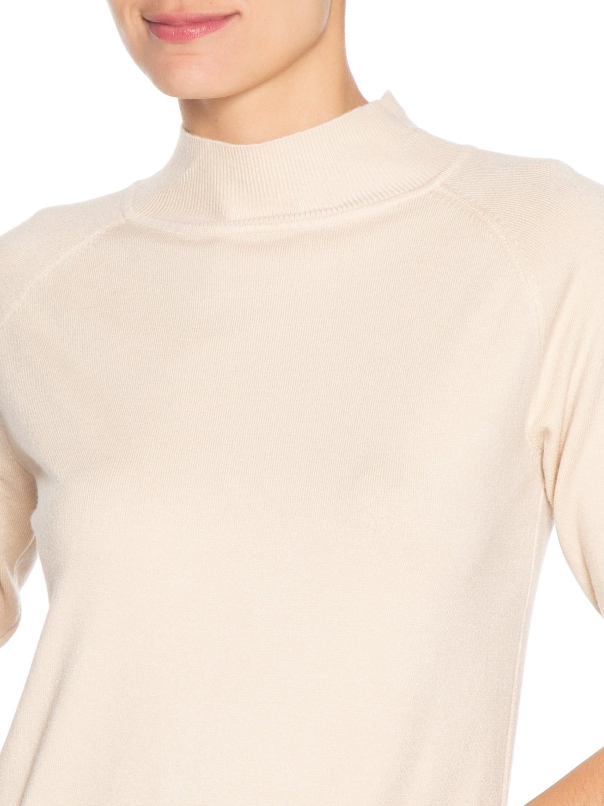 Blusa Feminina Gola Alta Em Tricot Bege '2Essential