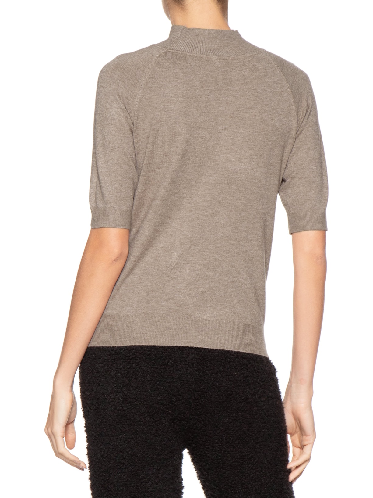 Blusa Feminina Gola Alta Em Tricot Bege '2Essential