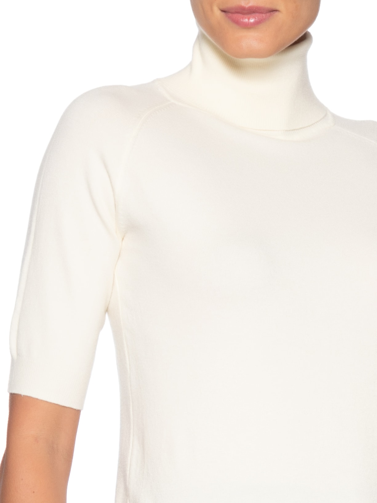 Blusa Feminina Gola Alta Em Tricot Off White '2Essential