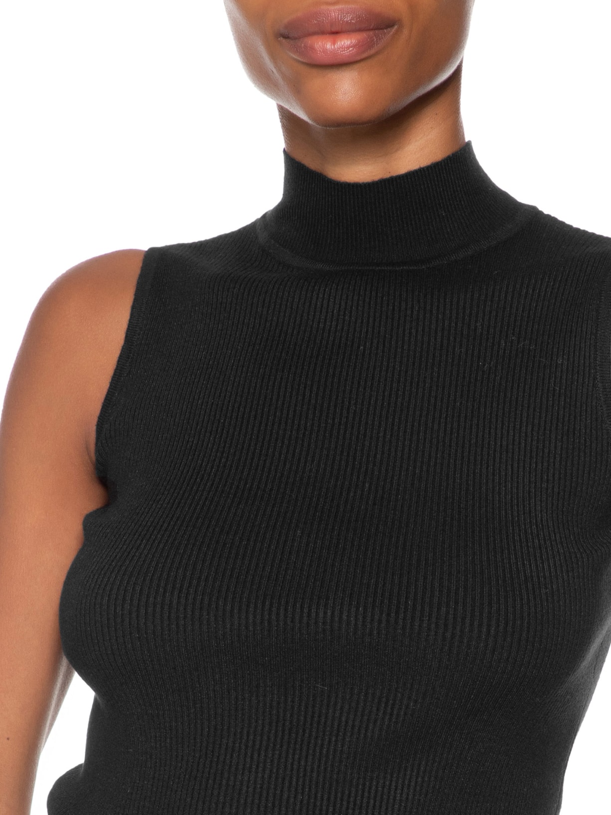 Blusa Feminina Gola Alta Em Tricot Preto '2Essential