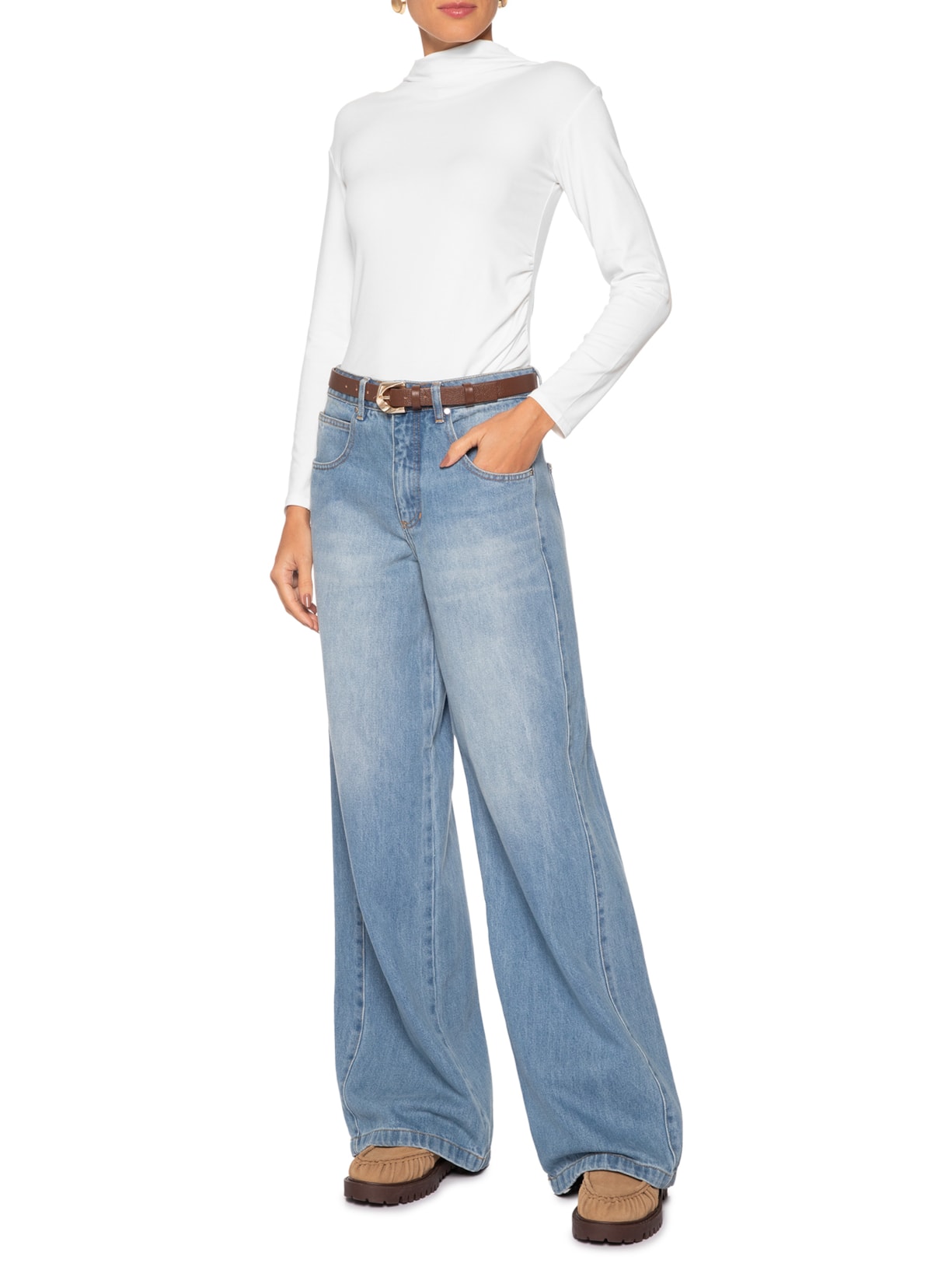 Blusa Feminina Gola Alta Manga Longa Branco Basiq