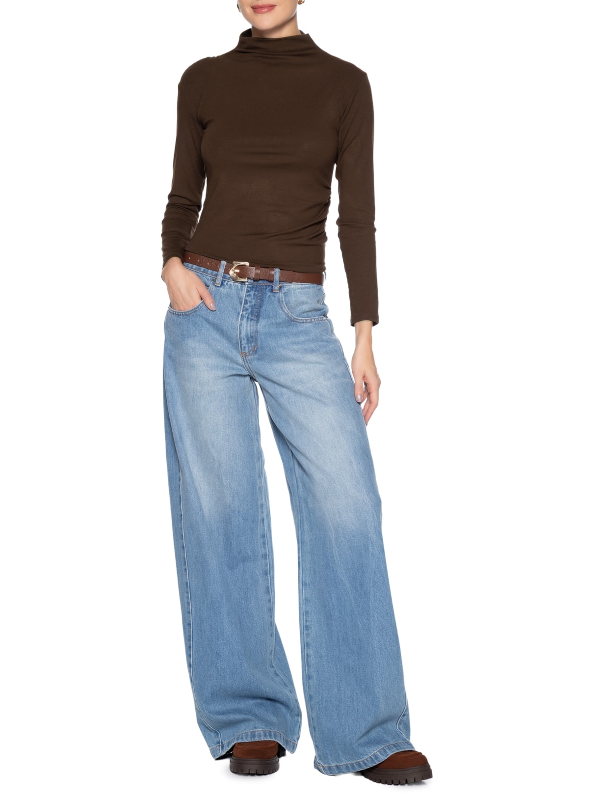 Blusa Feminina Gola Alta Manga Longa Marrom Basiq