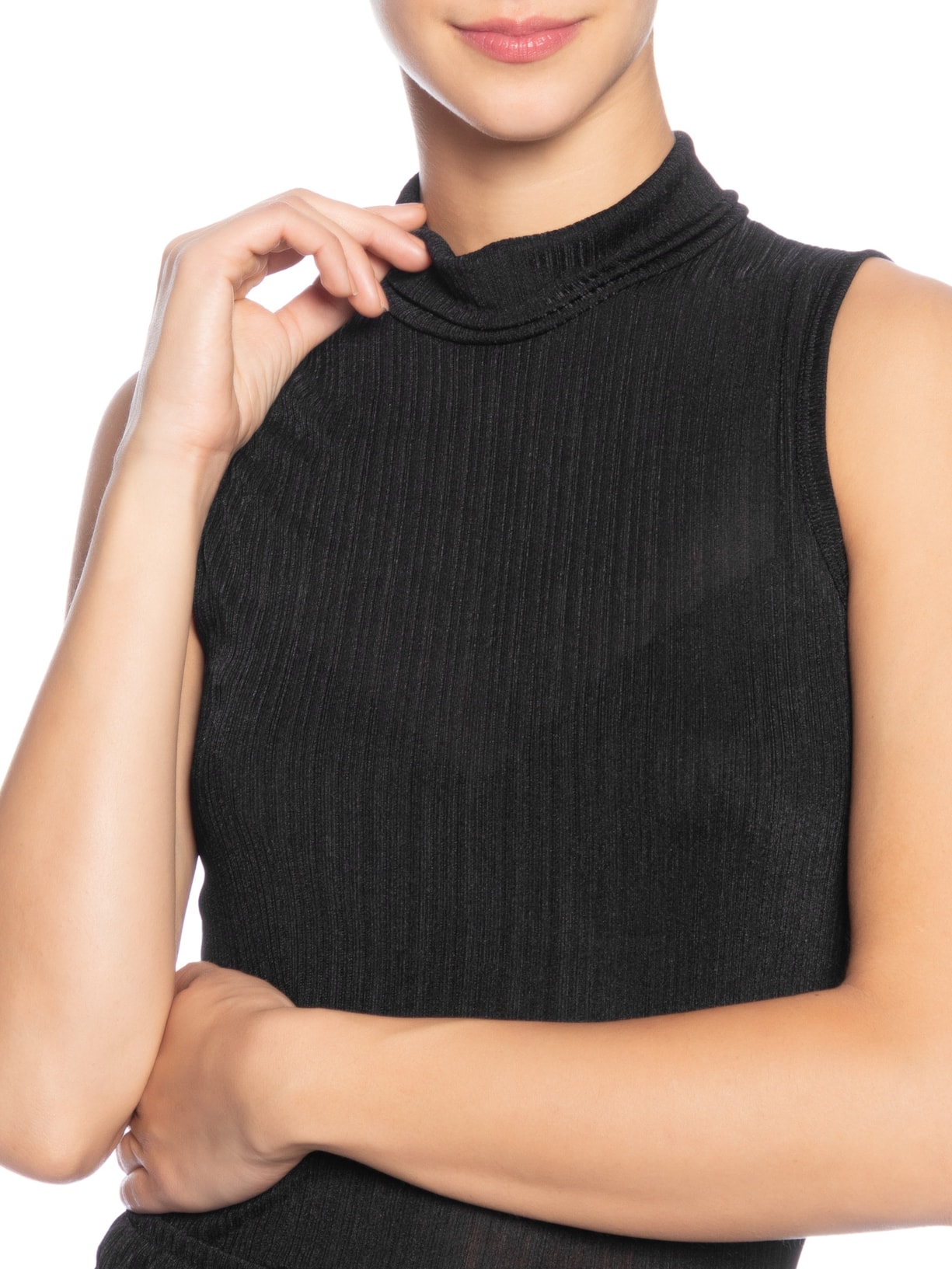 Blusa Feminina Gola Alta Texturizada Preto Basiq