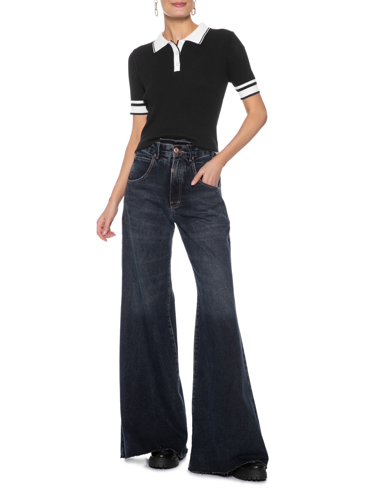 Blusa Feminina Gola Polo Manga Curta Tricot Bicolor Preto Basiq