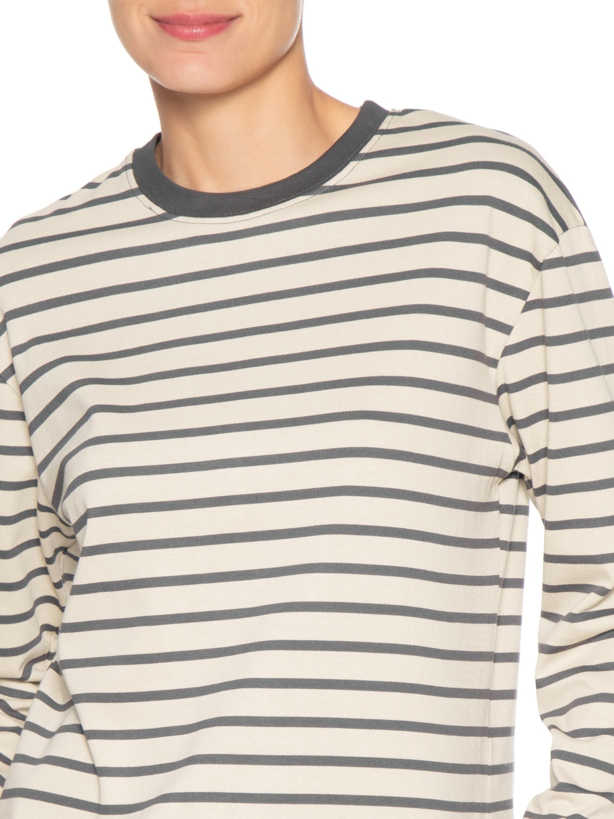 Blusa Feminina Listrada Manga Longa Bege Basiq