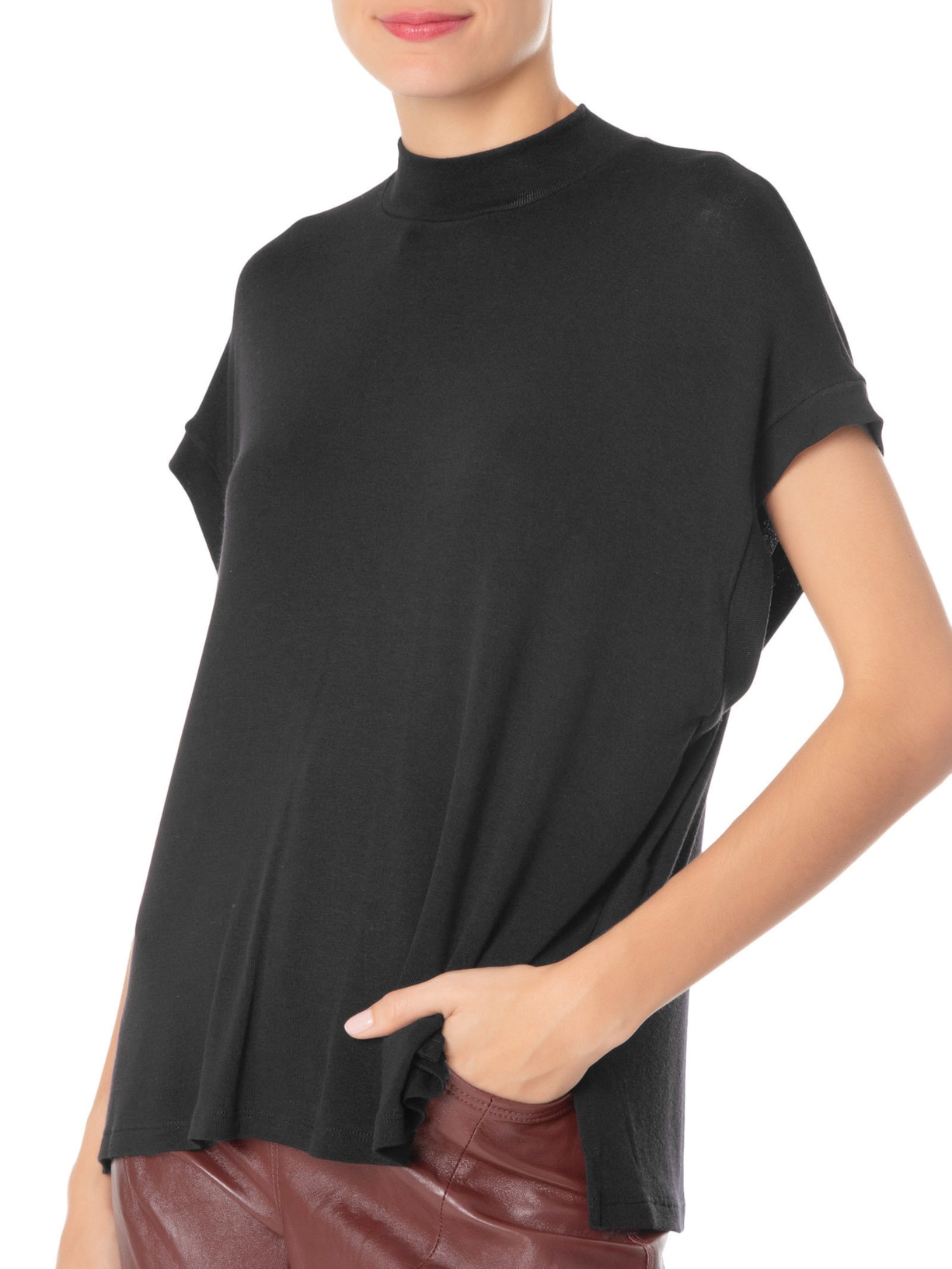 Blusa Feminina Malha Pietra Basic Preto Animale