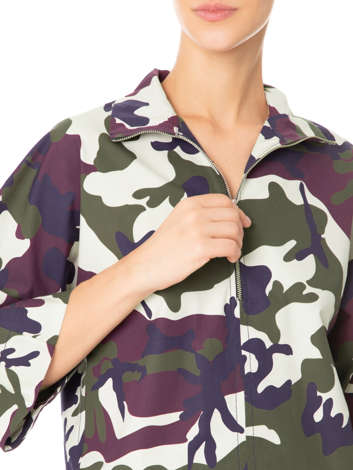 Blusa Feminina Manga Curta Com Gola Verde Reinaldo Lourenço