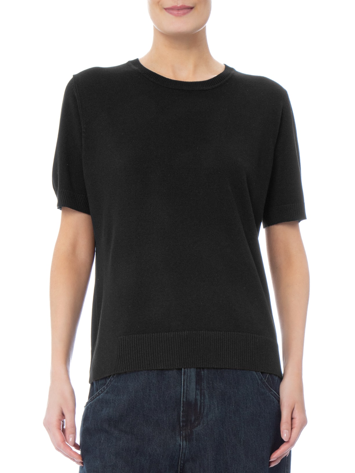 Blusa Feminina Manga Curta em Tricot Preto Basiq