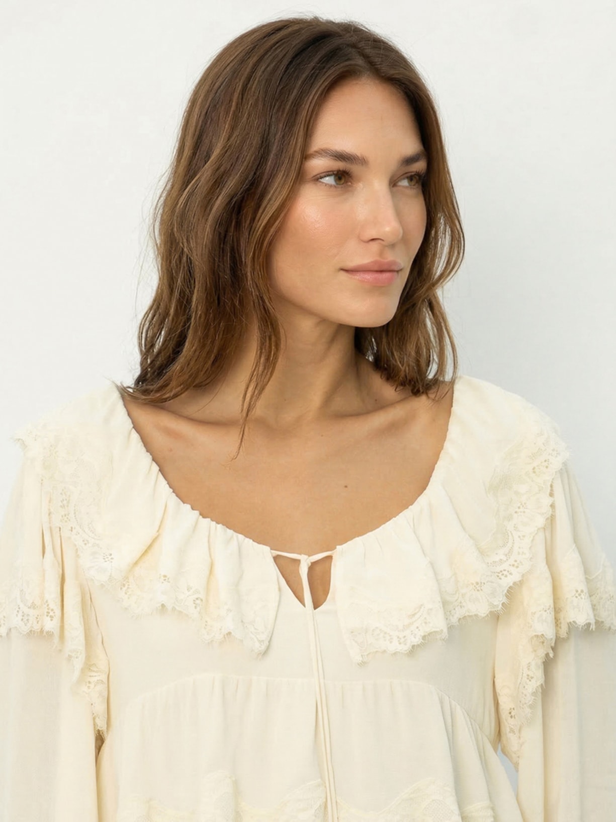 Blusa Feminina Manga Longa Ggt Renda Off White Maria Filó