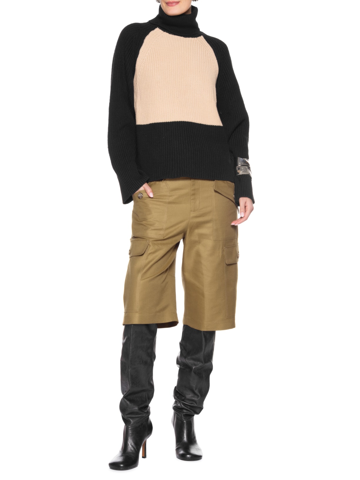 Blusa Feminina Pull De Tricot Gola Alta Bicolor Preto Animale