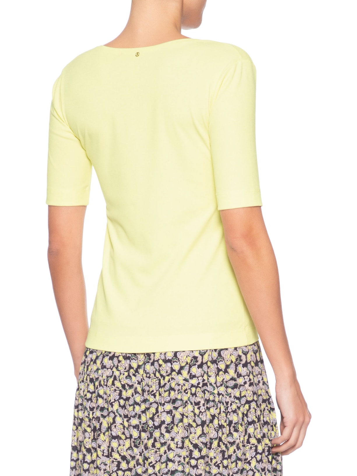 Blusa Feminina Tee Manga Média Decote V Verde Animale