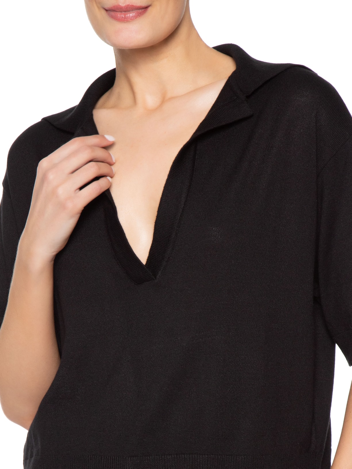 Blusa Feminina Tricô Gola Polo Manga Curta Preto Bo