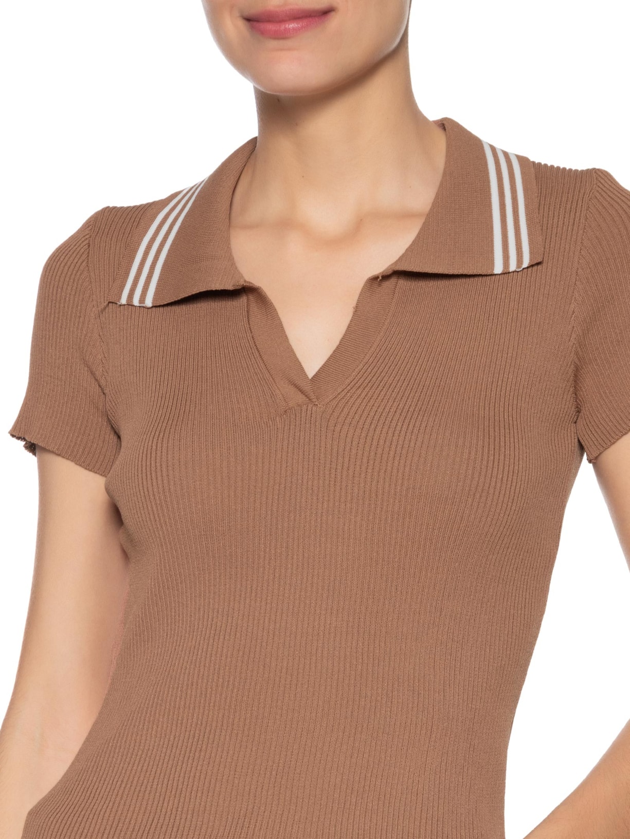 Blusa Feminina Tricot Gola Esporte Marrom Basiq