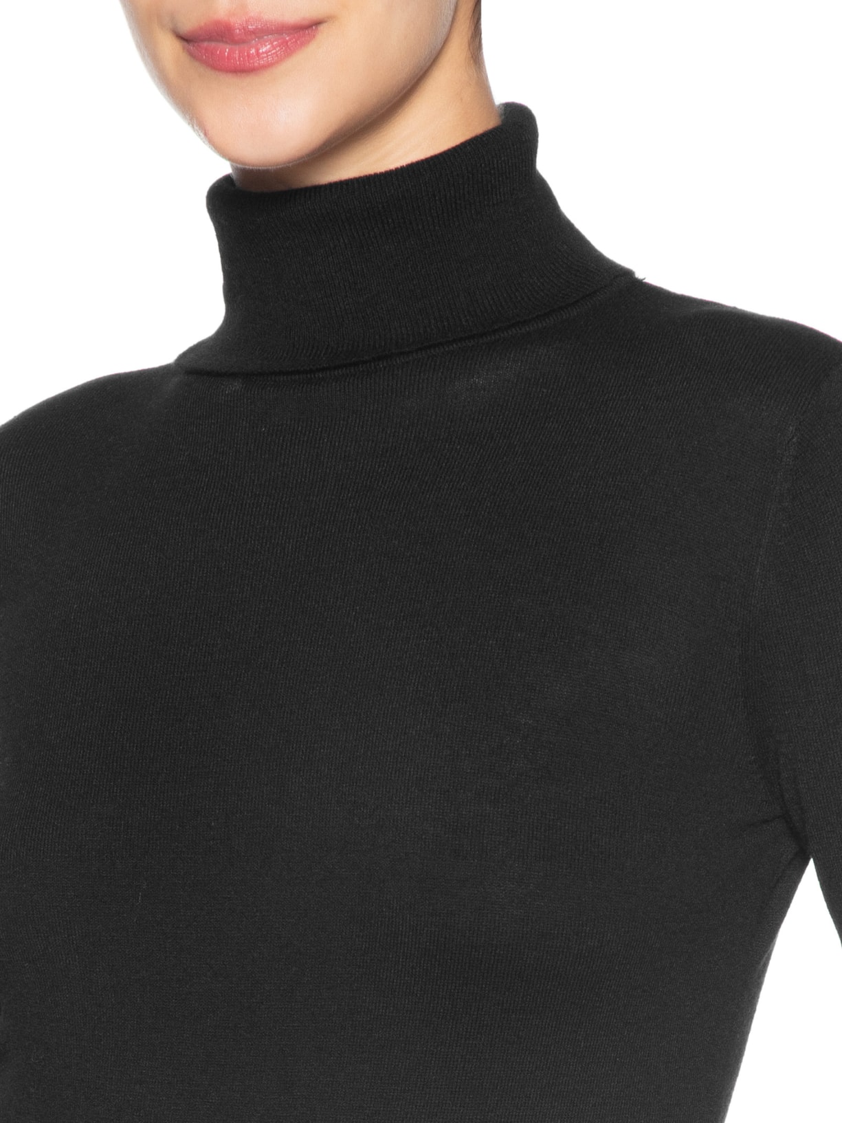 Blusa Feminina Tricot Gola Role Preto Maria Filó