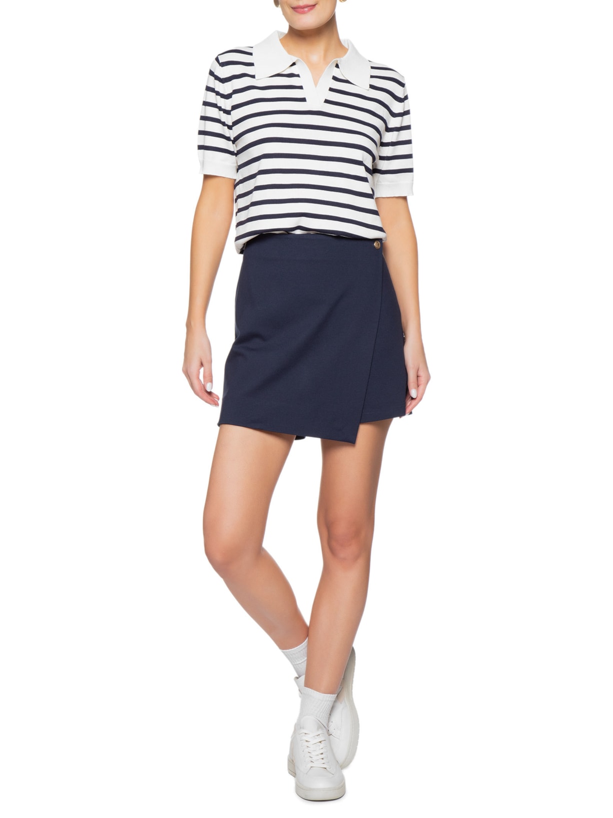 Blusa Feminina Tricot Listrada Gola Esporte Branco Basiq