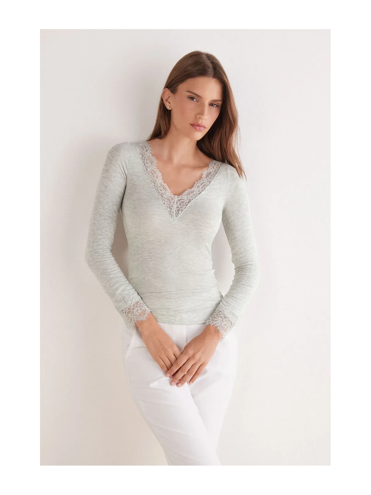 Blusa Manga Comprida Em Cashmere Ultralight e Renda Cinza Intimissimi