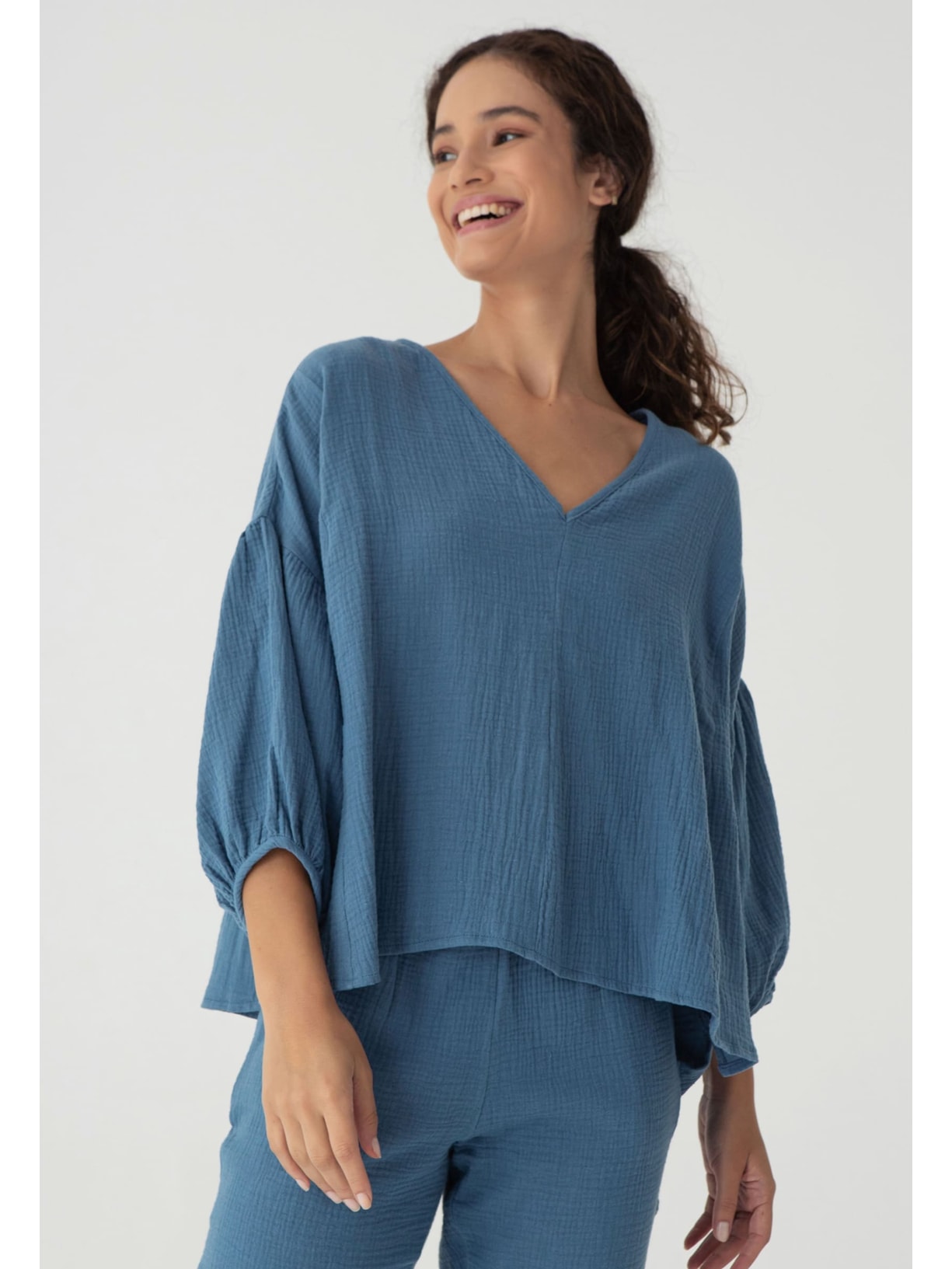 Blusa Manga Gaze Azul Porcelana Cabana Crafts