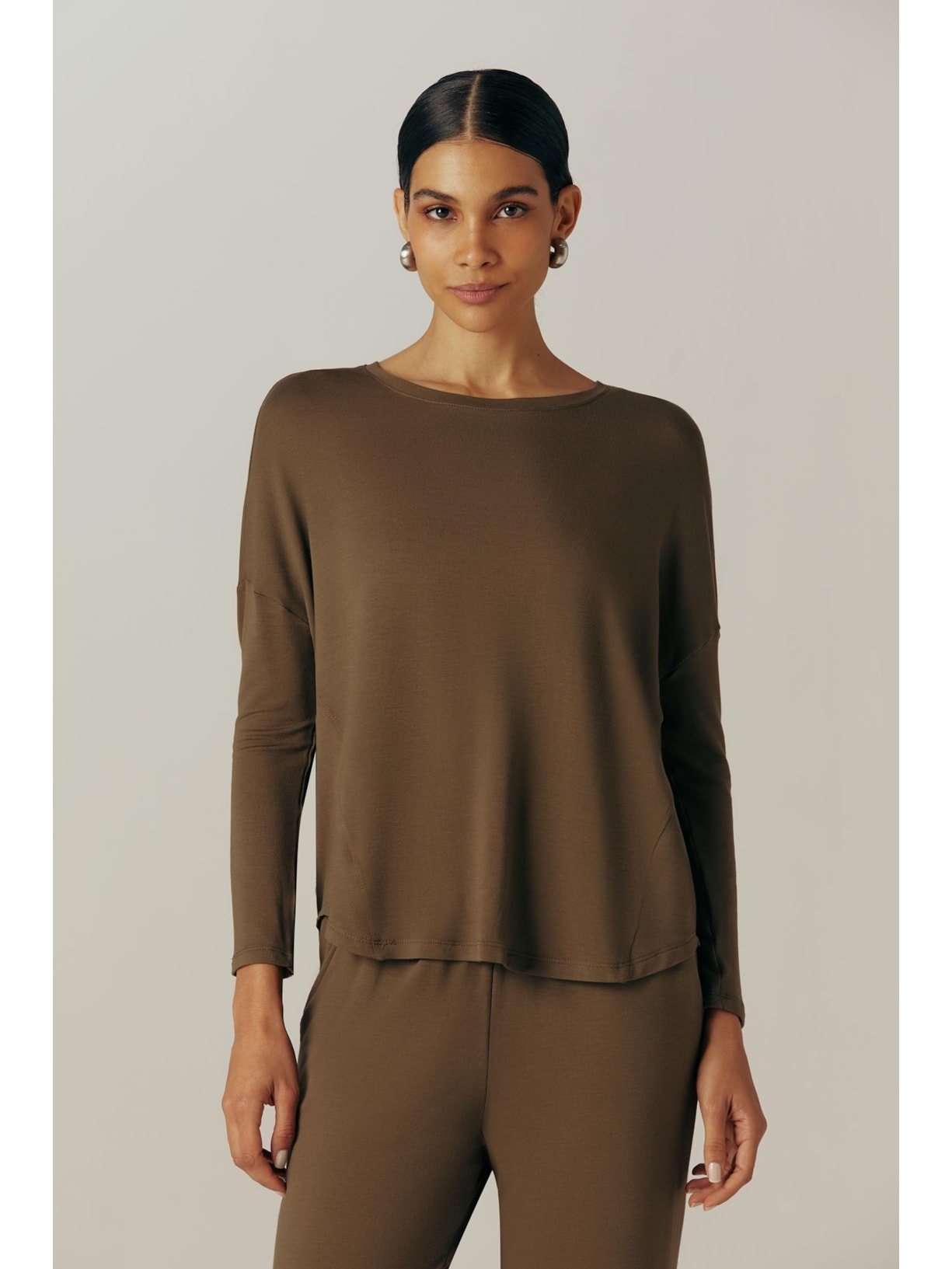 Blusa Manga Longa Verde Oliva Bambu Ceci Yogini