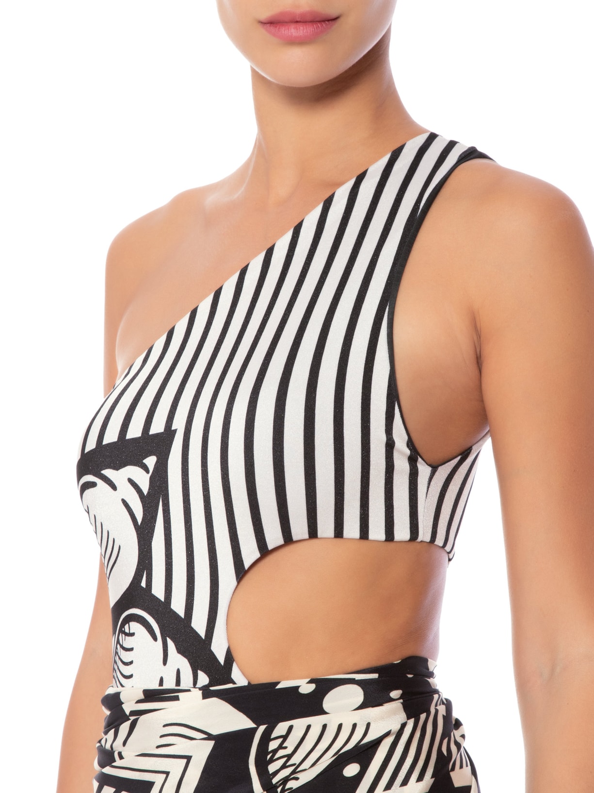 Body Estrelas Búzios Preto Farm Praia