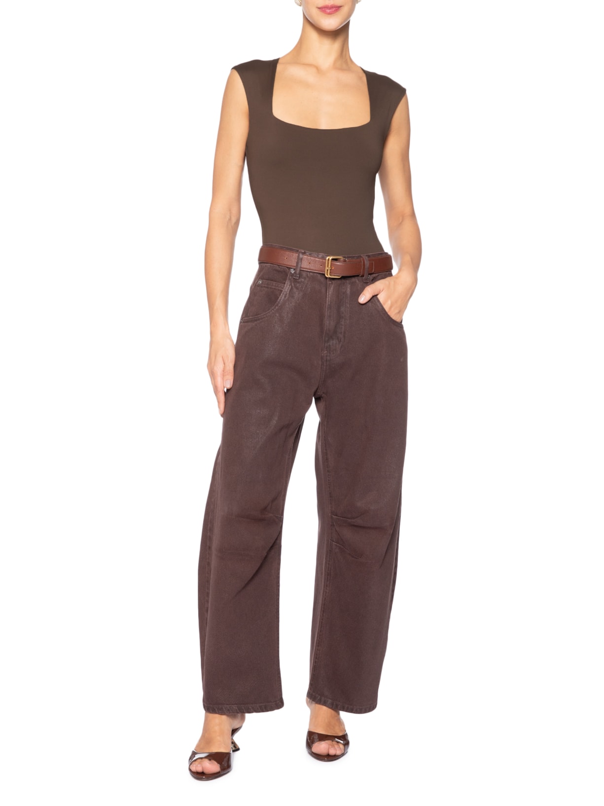 Body Feminino Decote Reto Marrom '2Essential