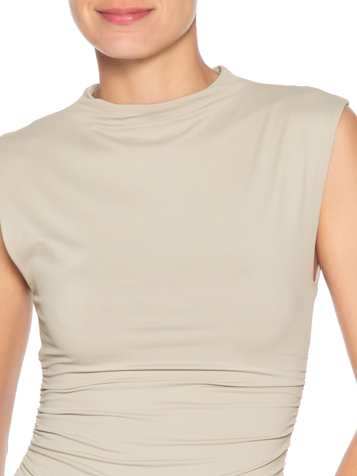 Body Feminino Em Malha Com Drapeados Laterais Bege Market 33